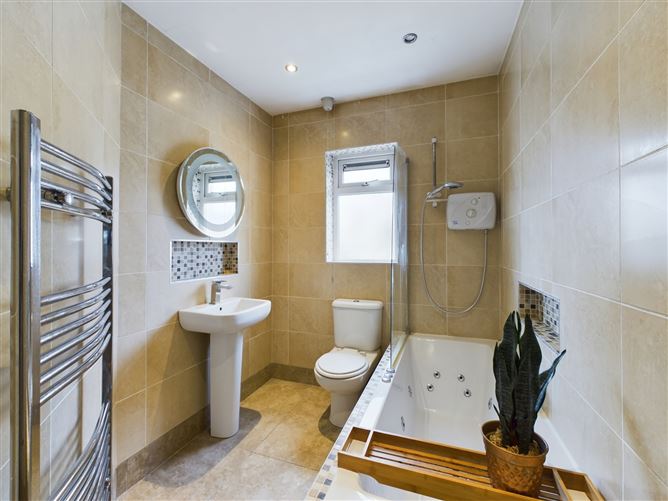 14 Waterside, Tulla Road Cappahard, Ennis, Co. Clare