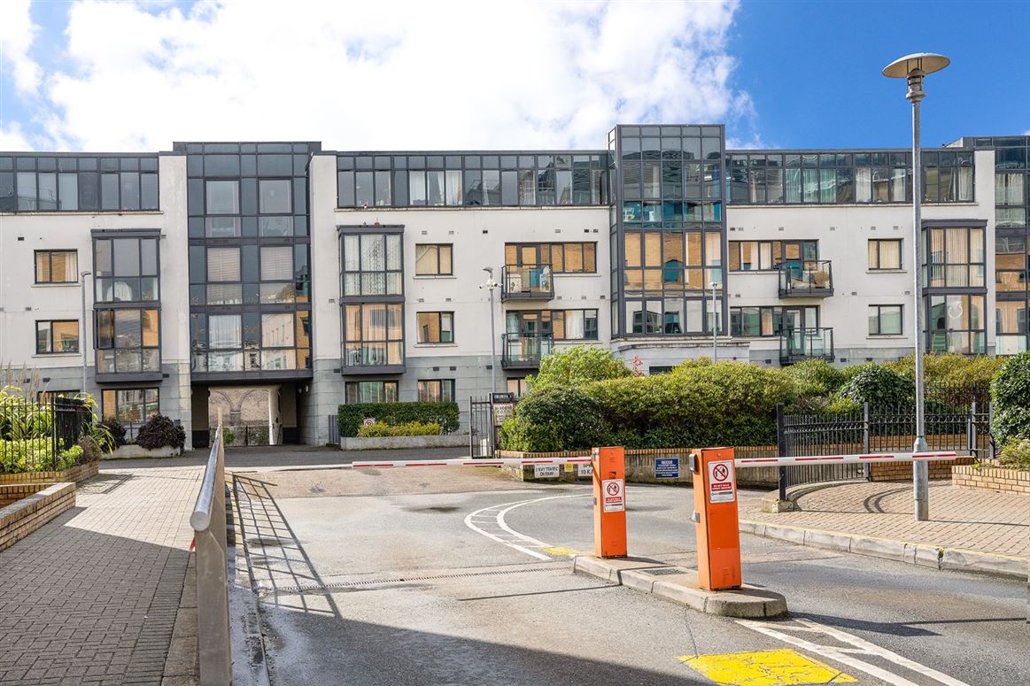 67 Parkgate Place, Block 2, Parkgate Street, Dublin 8