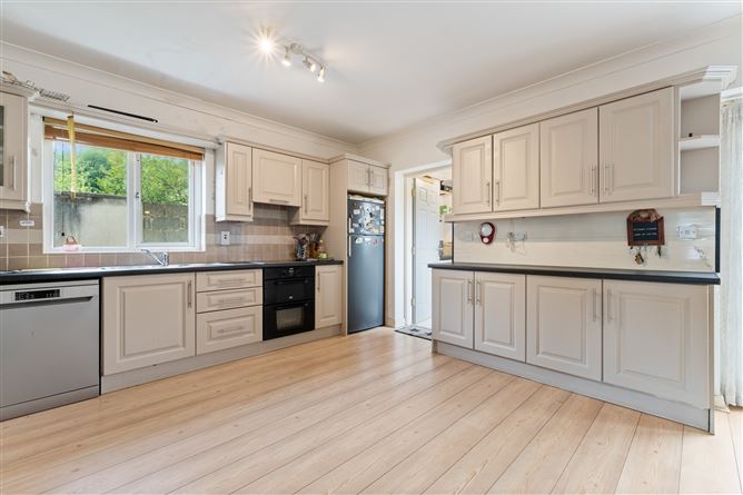 31 Sliabh Carron, Ennis Road, Gort, Galway