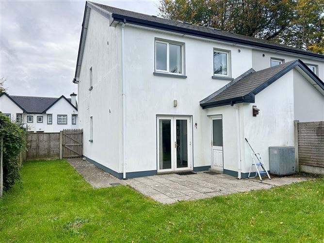 9 Ard Alainn, Carrick-on-Shannon, Leitrim