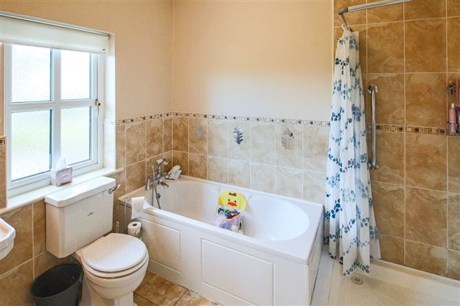 Photo 29 of 41 — 4 Acres Avenue, Acres Cove, Drumshanbo, Co. Leitrim