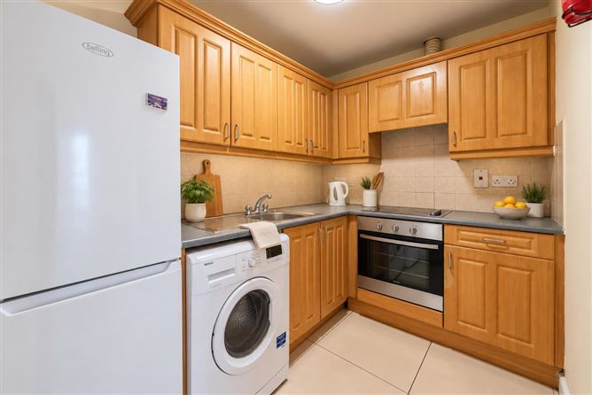 4 Earsfield Court, 79 - 87 Francis Street, South City Centre,   Dublin 8