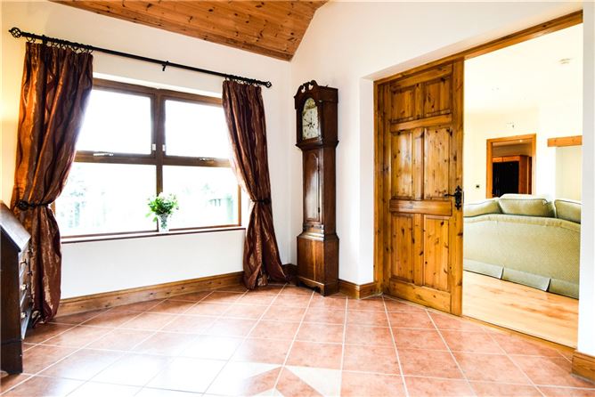Top Road, Longford, Aherlow, Co. Tipperary