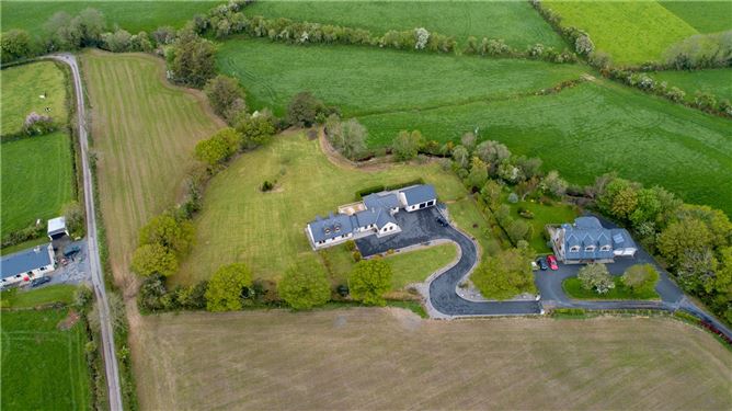 Top Road, Longford, Aherlow, Co. Tipperary