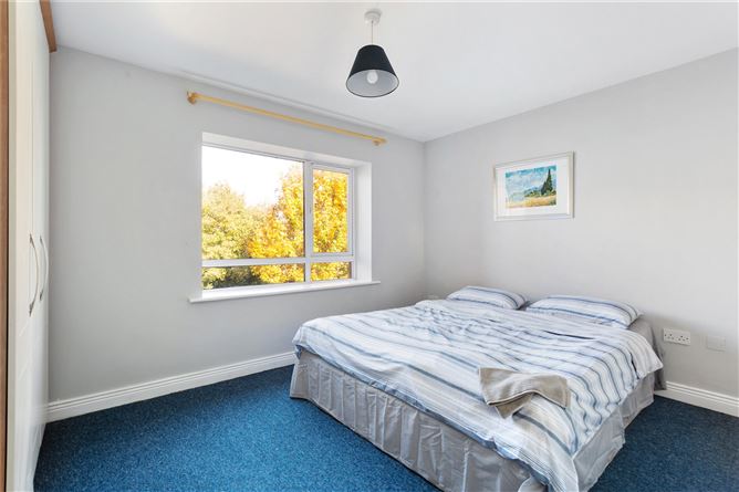 54 Thornfield Square, Watery Lane, Clondalkin Village, Dublin 22