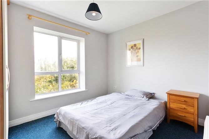54 Thornfield Square, Watery Lane, Clondalkin Village, Dublin 22
