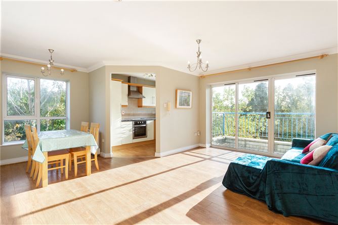 54 Thornfield Square, Watery Lane, Clondalkin Village, Dublin 22