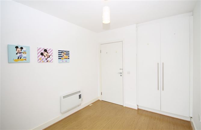 48 Allen Hall, Belgard Square, Tallaght, Dublin 24