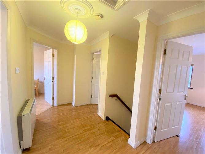 15 Creig na Coille , Oughterard, Galway