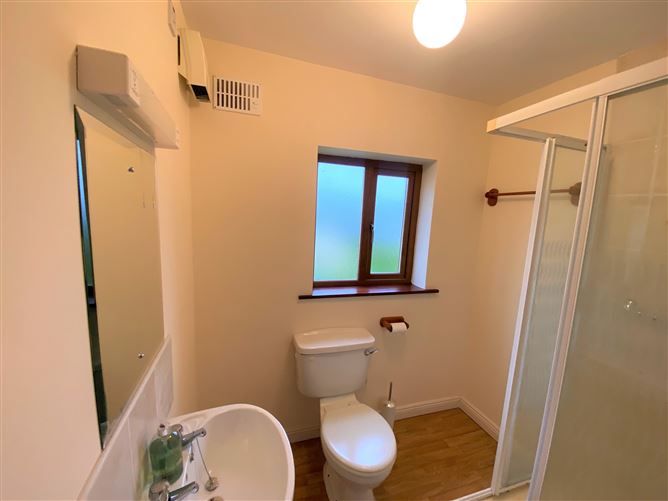 15 Creig na Coille , Oughterard, Galway