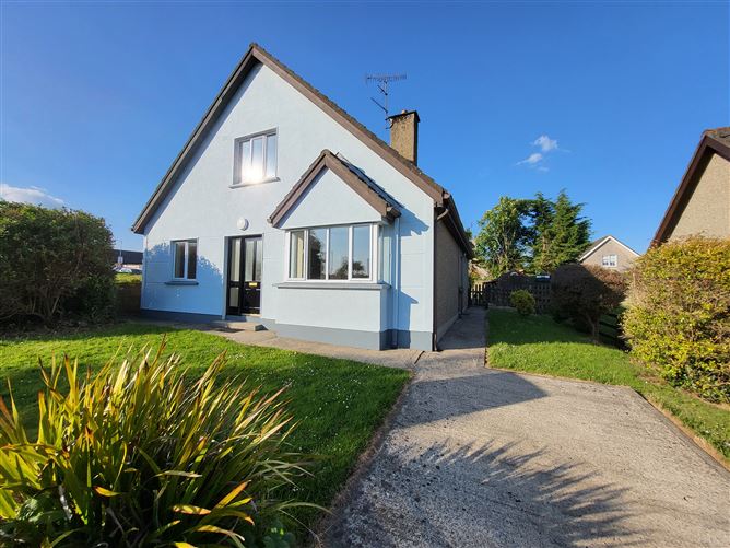 1 Oakridge, Clonattin , Gorey, Wexford