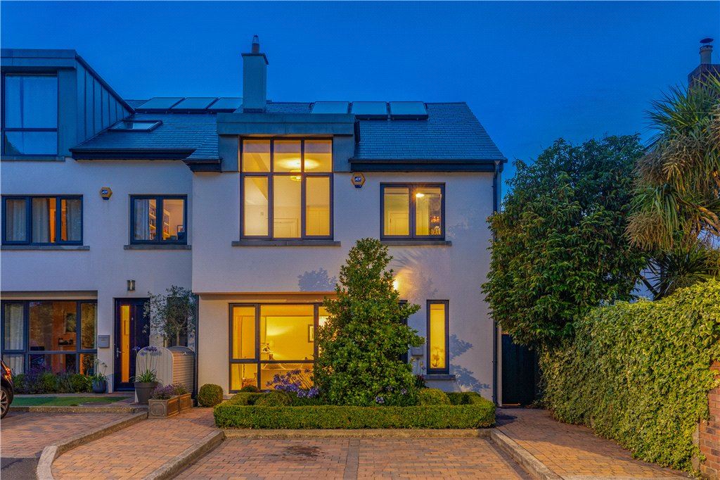 1 Weavers Place, Park View, Blackrock, Co. Dublin