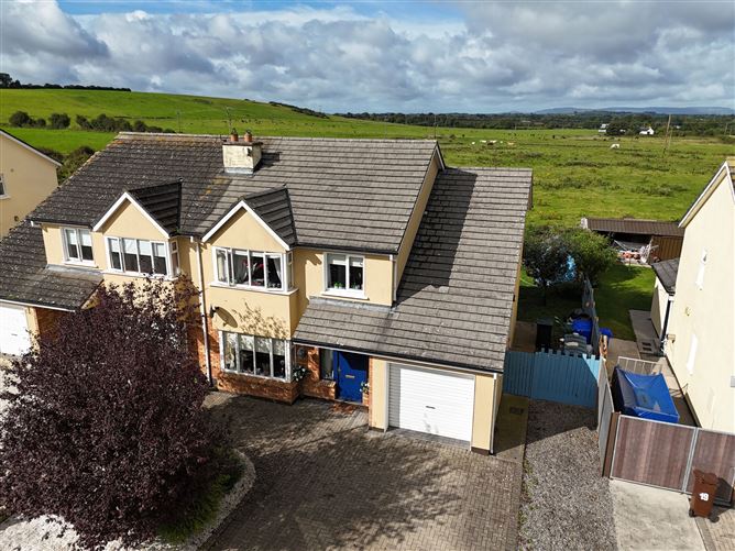 18 Mooreville Estate, Rathdowney, Laois
