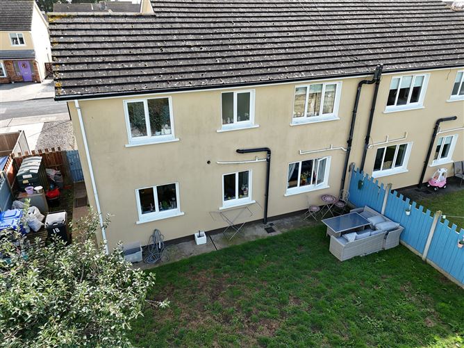 18 Mooreville Estate, Rathdowney, Laois