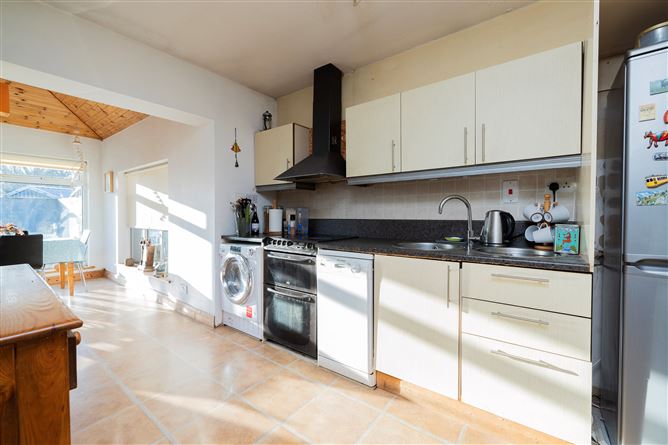 12 CASTLE VILLAGE COURT, Celbridge, Kildare