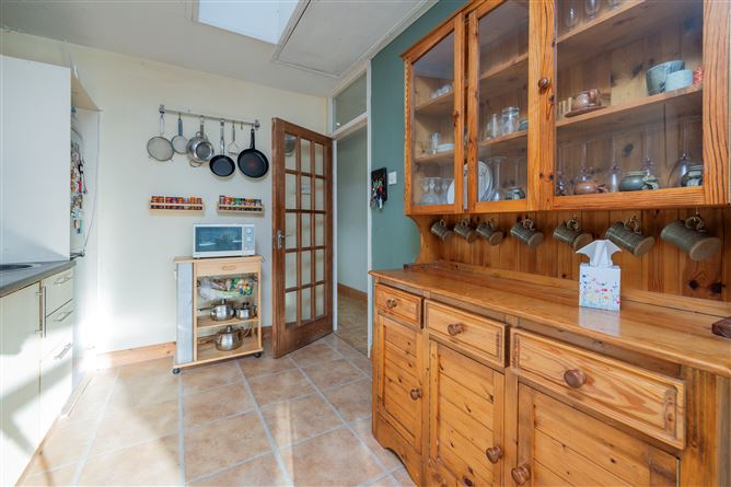 12 CASTLE VILLAGE COURT, Celbridge, Kildare