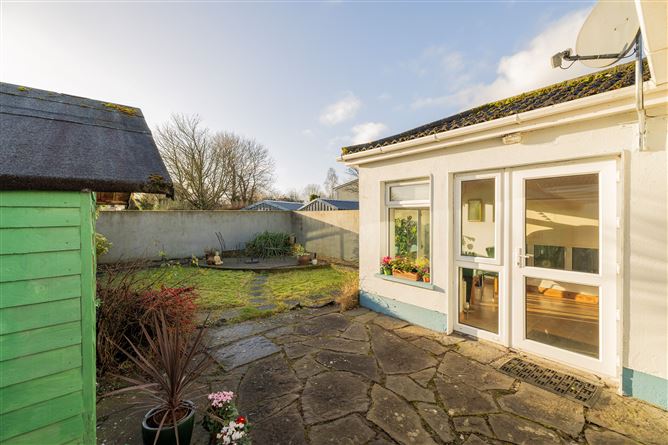 12 CASTLE VILLAGE COURT, Celbridge, Kildare