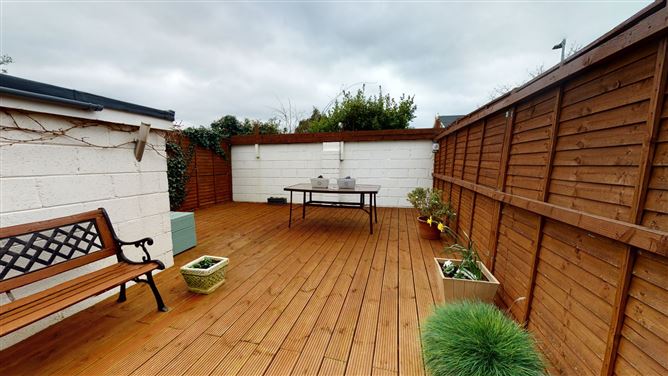 17 Cherry Court, Loughlinstown, Dublin 18