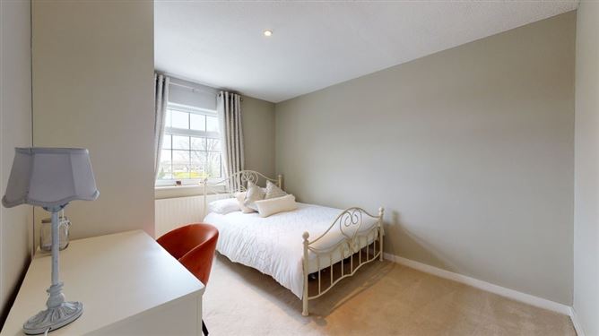 17 Cherry Court, Loughlinstown, Dublin 18