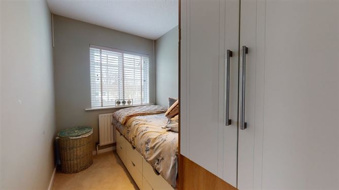 17 Cherry Court, Loughlinstown, Dublin 18