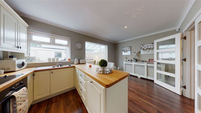 17 Cherry Court, Loughlinstown, Dublin 18