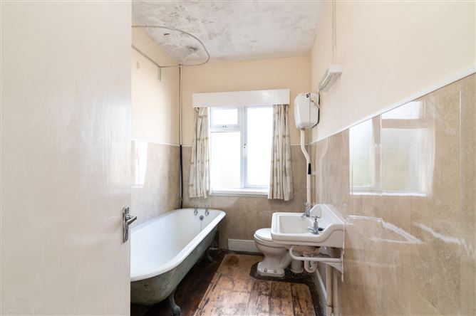 Duntourin, Arden Road, Tullamore, Co. Offaly