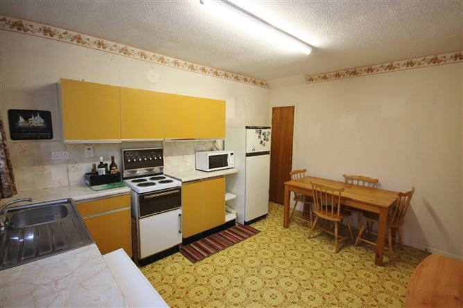 131 Oakcourt Drive, Palmerstown, Dublin 20