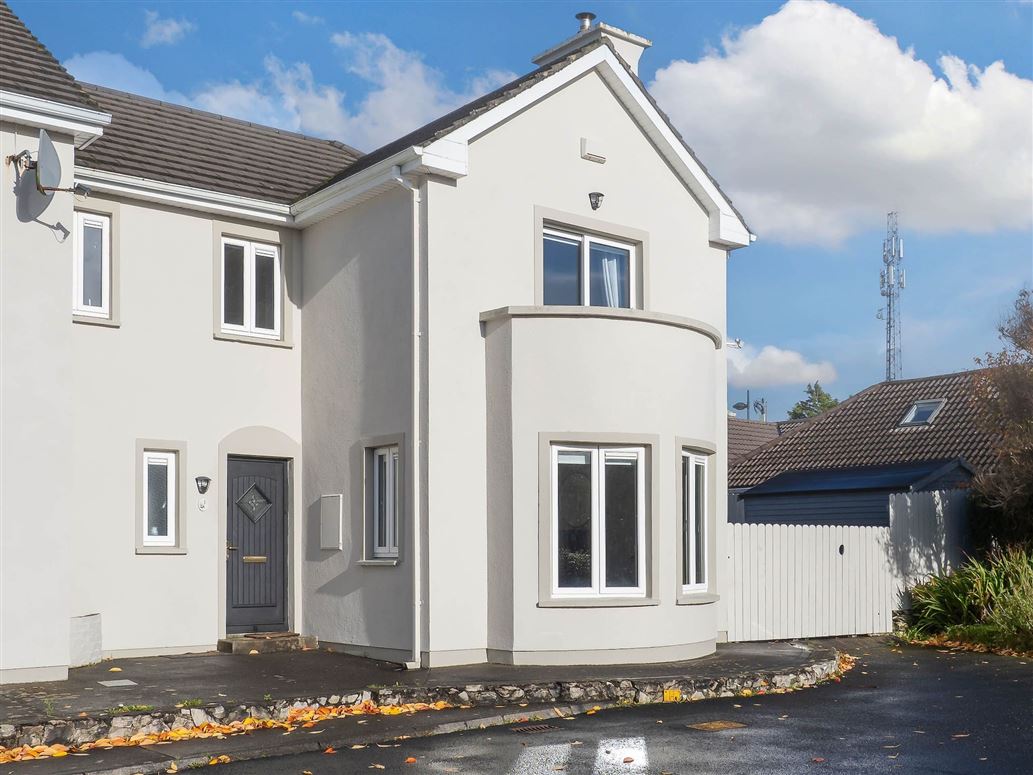 1 An tSean Scoil,H71 XE72, Clifden, Galway