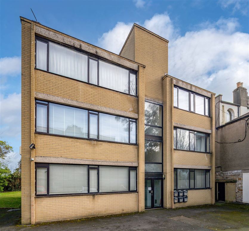 Apt. 1 Towerville, St John's Road, Sandymount, Dublin 4