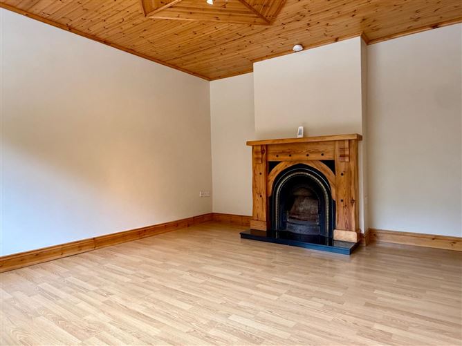Photo 7 of 23 — "Woodside", Killanne, Enniscorthy, Wexford
