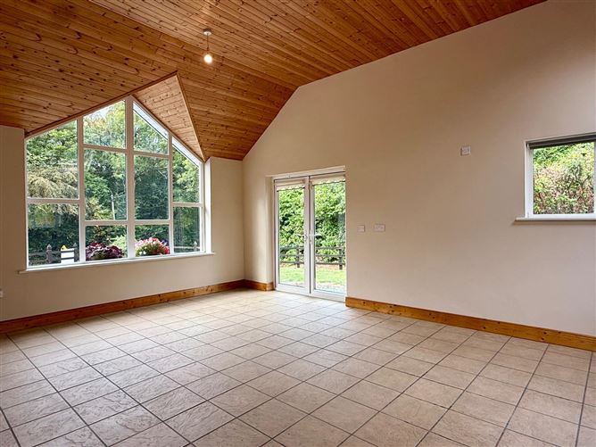 Photo 13 of 23 — "Woodside", Killanne, Enniscorthy, Wexford