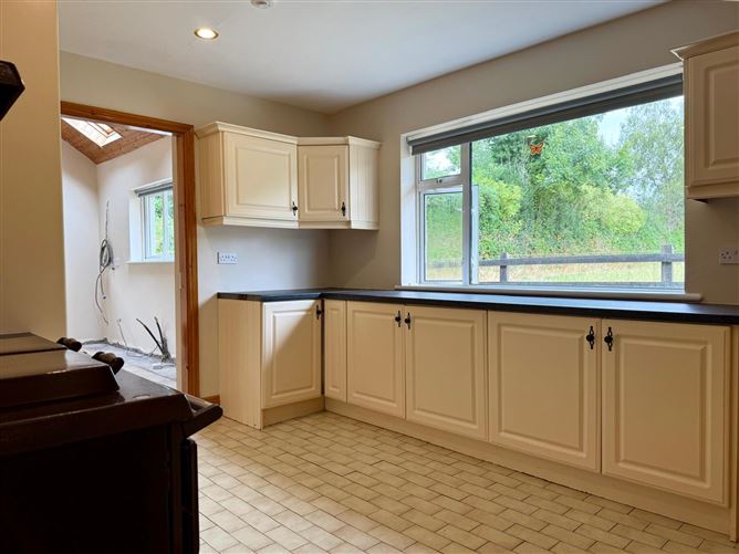 Photo 10 of 23 — "Woodside", Killanne, Enniscorthy, Wexford