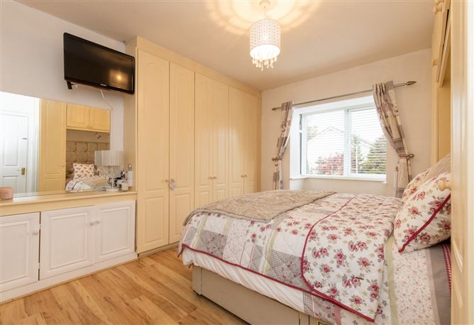 38 Castle Farm, Shankill, Dublin