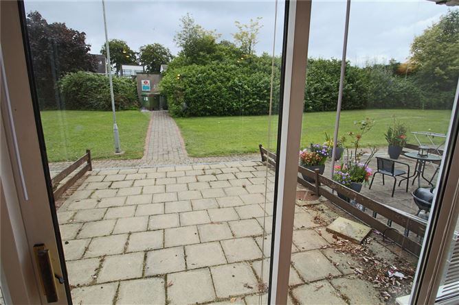 2 Errill, Shannon Court, Carrick-On-Shannon, Leitrim