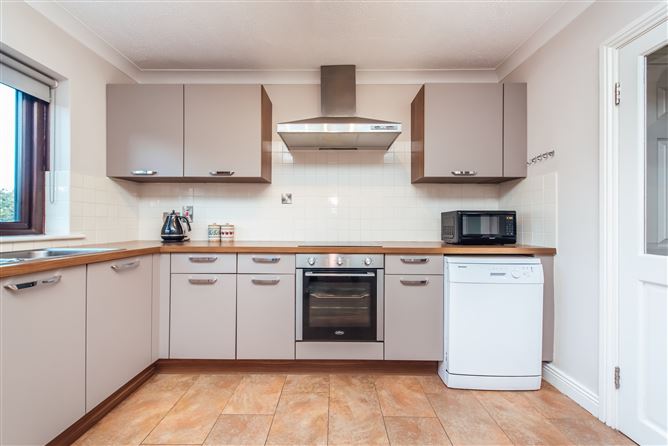 57 New Caragh Court, Naas, Kildare