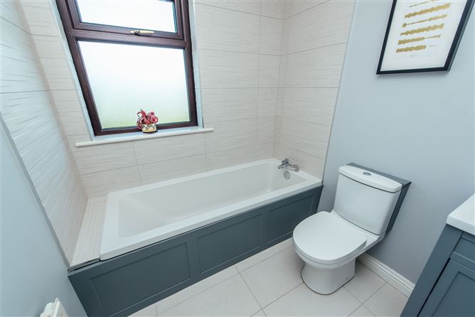 57 New Caragh Court, Naas, Kildare