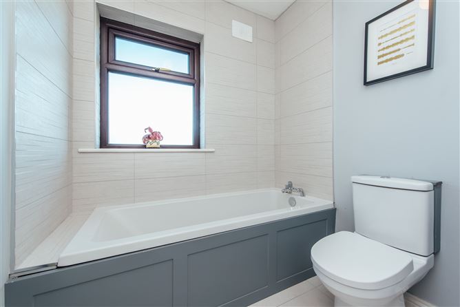 57 New Caragh Court, Naas, Kildare
