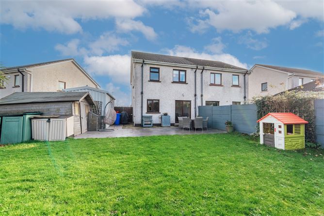 57 New Caragh Court, Naas, Kildare