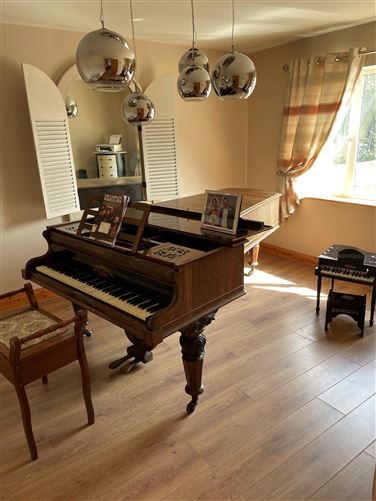 30 Radharc Na Tuaithe, Knockraha, Cork