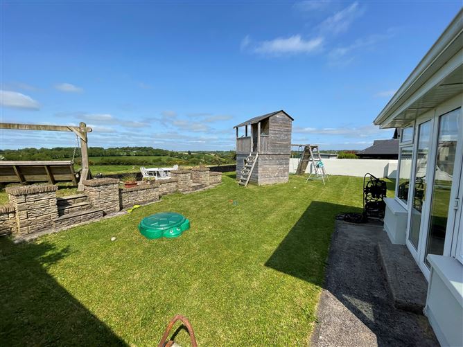 30 Radharc Na Tuaithe, Knockraha, Cork