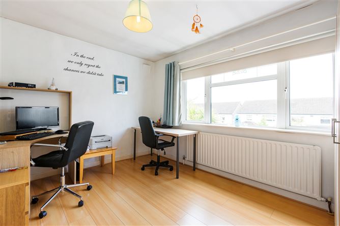 100 Watson Drive, Killiney, Co. Dublin