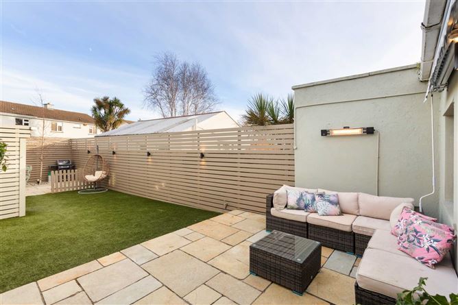 17 Grange Terrace, Blackrock, County Dublin