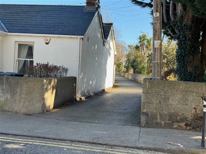 17 Grange Terrace, Blackrock, County Dublin