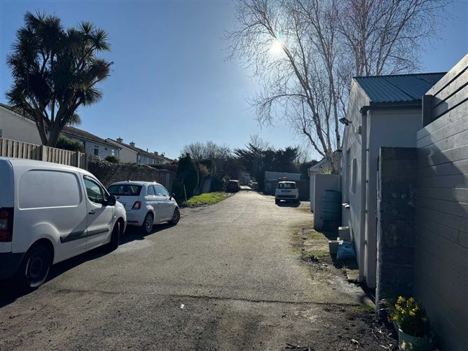17 Grange Terrace, Blackrock, County Dublin