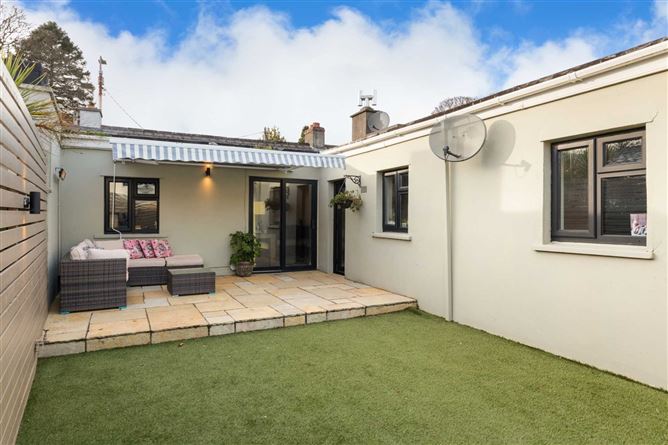 17 Grange Terrace, Blackrock, County Dublin