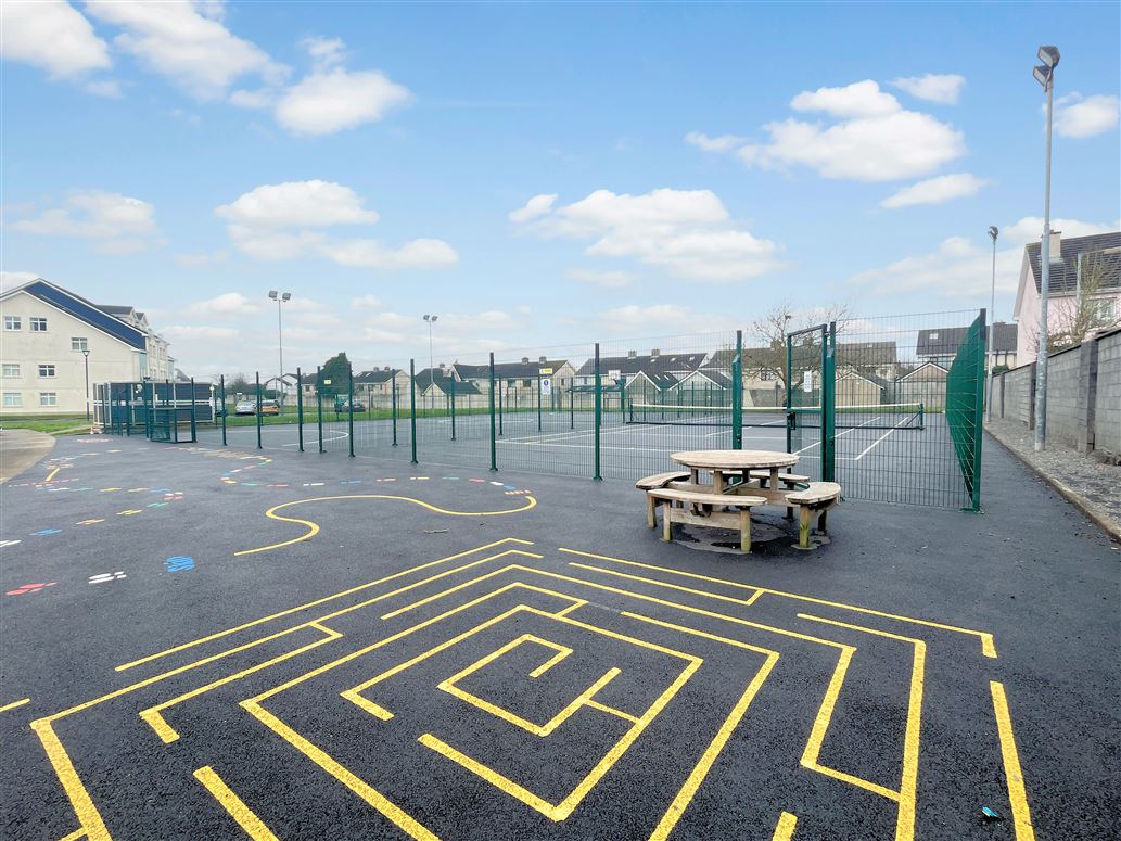 16 Gleann Na Ri, Murrough, Renmore, Galway