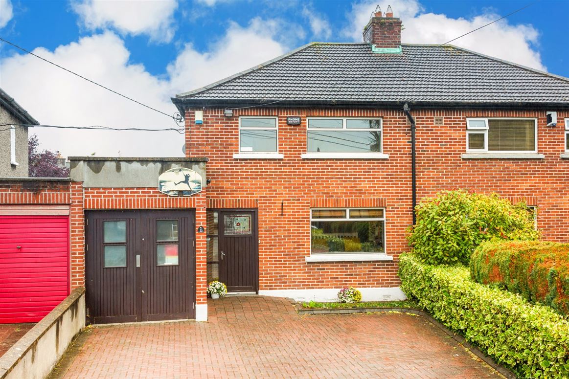13 Hazelbrook Drive, Terenure, Dublin 6W