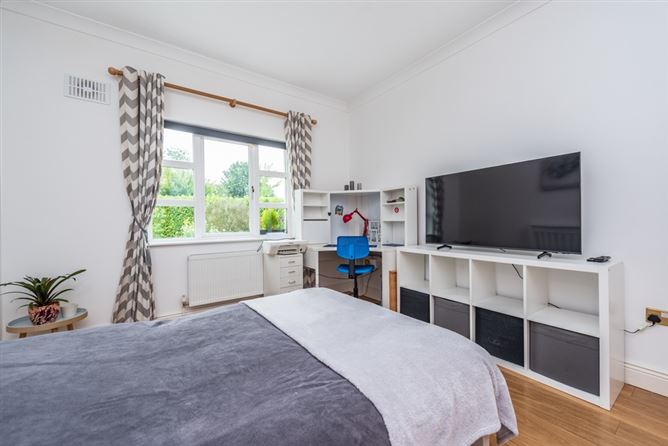 Newtown Eadestown Naas Co. Kildare , KENAAS