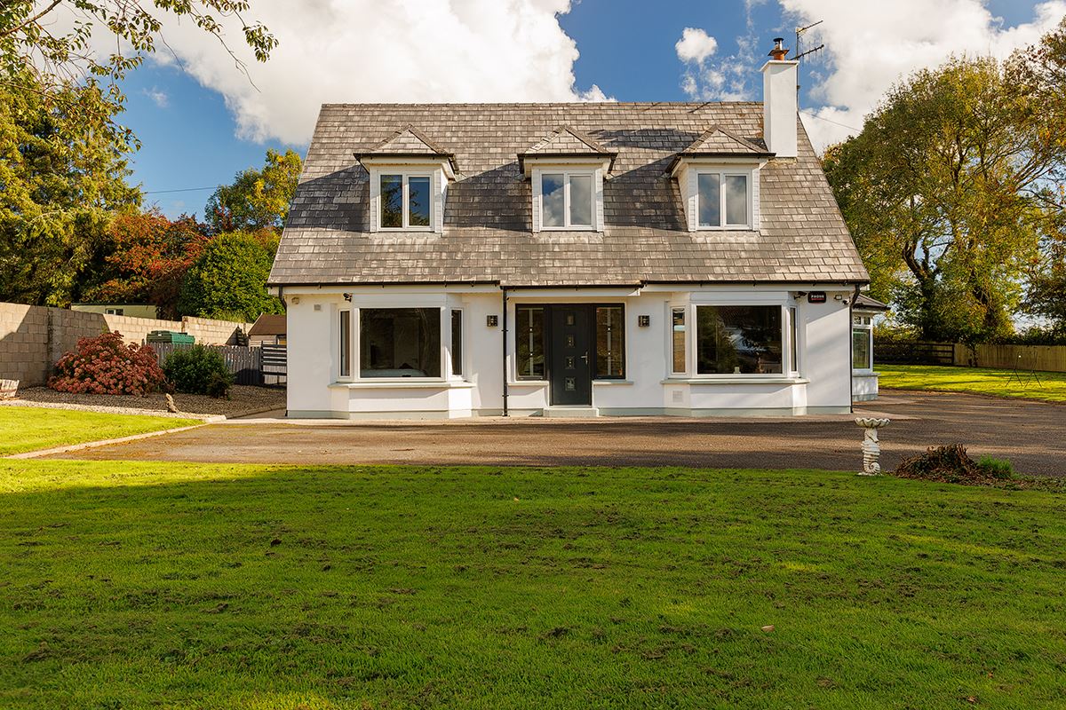Kenville House, Coolboa, Clashmore, Waterford