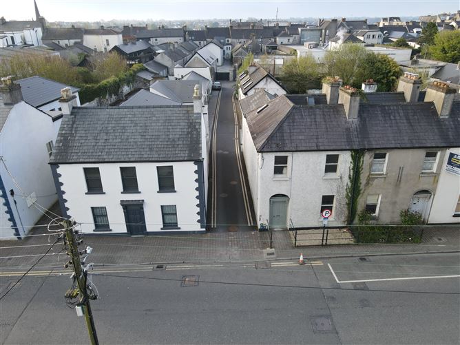 Photo 29 of 34 — 14 Oliver Plunkett St., Mullingar, Westmeath